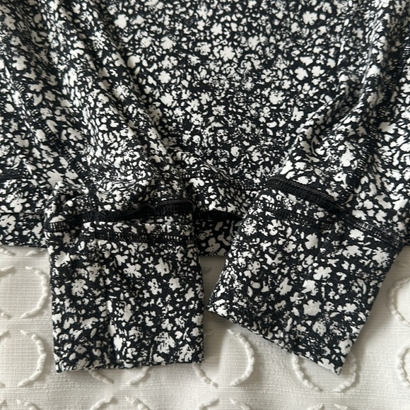 Lululemon Its Rulu Run Long Sleeve Shirt Venture Floral Alpine White Black - Picture 11 of 13